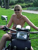 mature white women sucking black cock