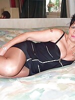 mature nude women photos free